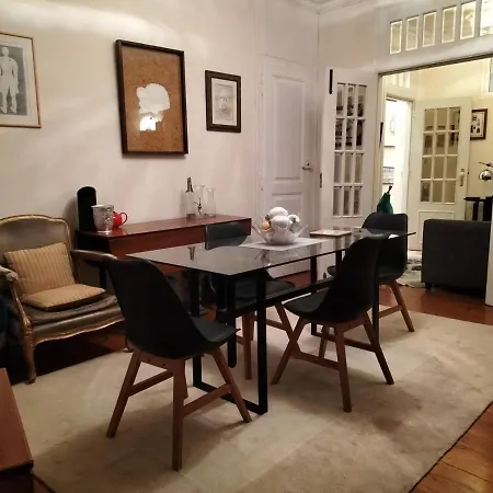 Vintage Happy Flat Near Avenida Da Liberdade リスボン