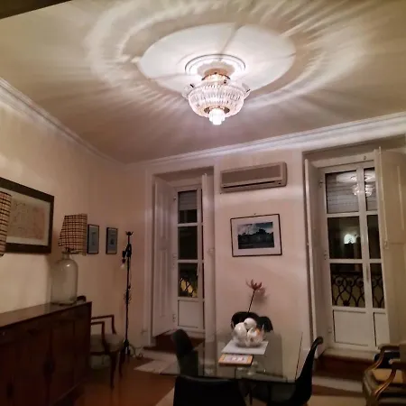 Vintage Happy Flat Near Avenida Da Liberdade