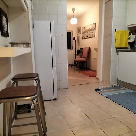 Vintage Happy Flat Near Avenida Da Liberdade アパート