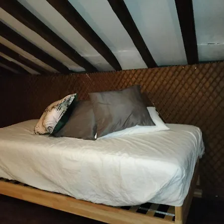 Vintage Happy Flat Near Avenida Da Liberdade アパート